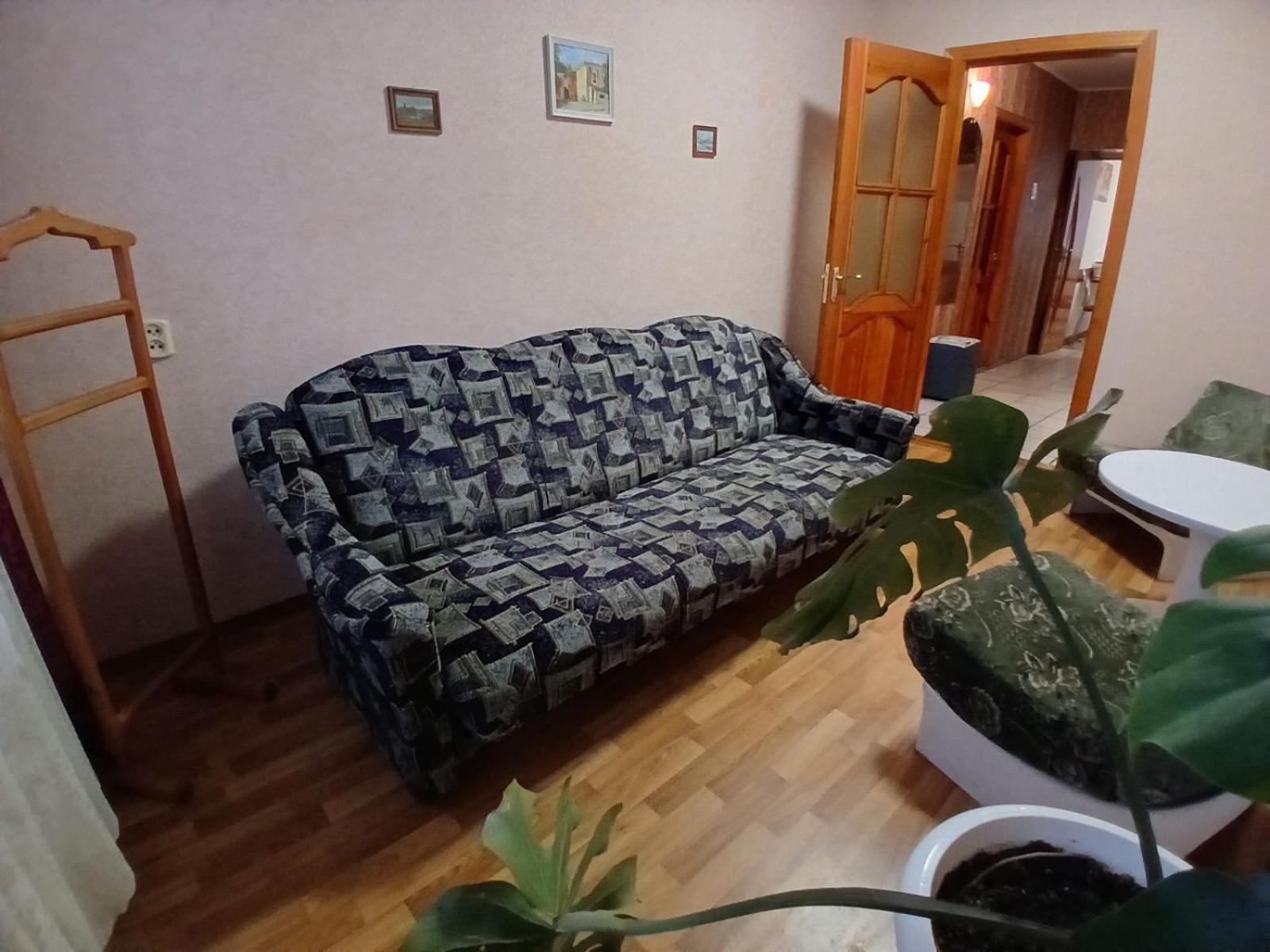 Квартира Біля Залізничного Вокзалу ヴィーンヌィツャ エクステリア 写真